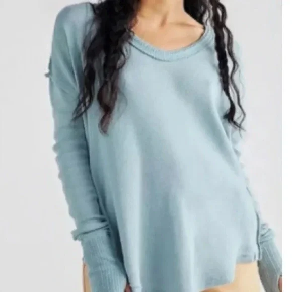 Free People Colby Ribbed Thermal Blue Knit Top Shirt Size Medium - Picture 2 of 6